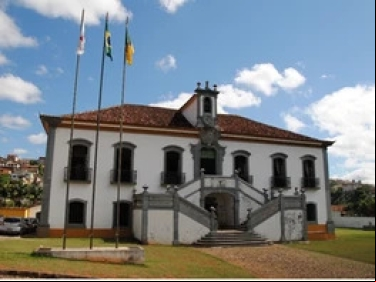 AS CARTAS DAS CÂMARAS MUNICIPAIS DE MINAS GERAIS NA INDEPENDÊNCIA DO BRASIL